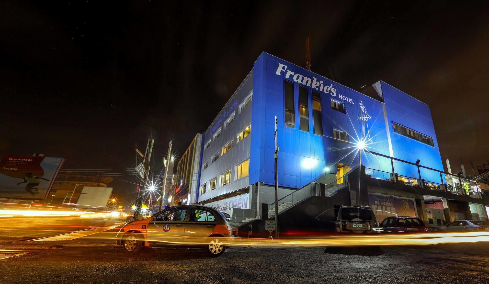 Frankie'S Foods And Rooms Akra Zewnętrze zdjęcie